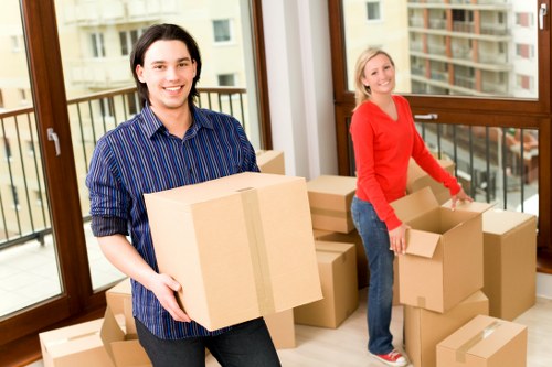 Expert tips for successful moves with a man with van service in Dulwich